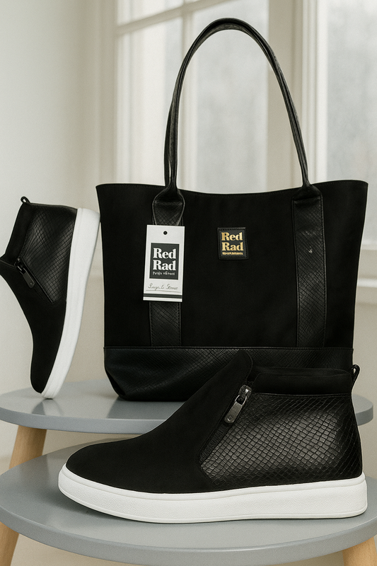 سنيكرز مع حقيبة